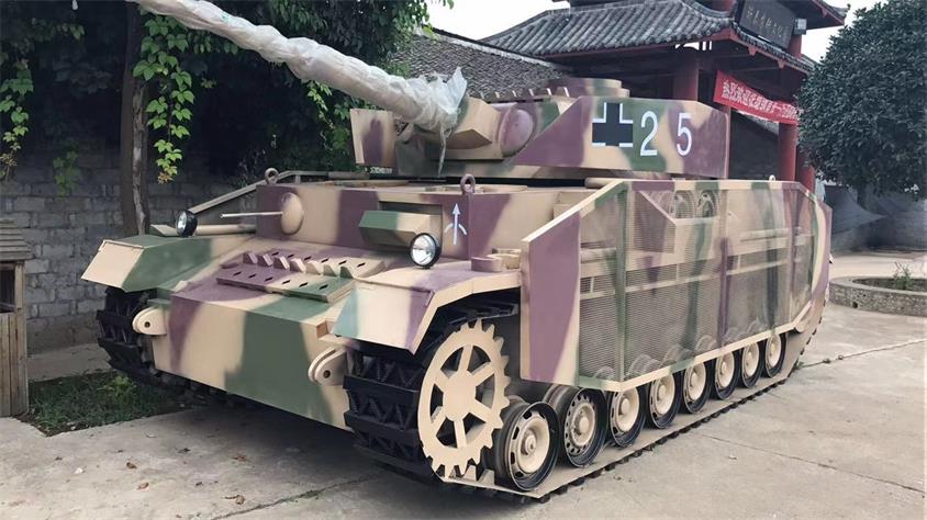 道孚县坦克模型